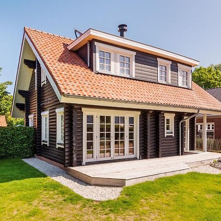 Strandhuis De Pierewaaier Sint Maartensvlotbrug Buitenkant foto